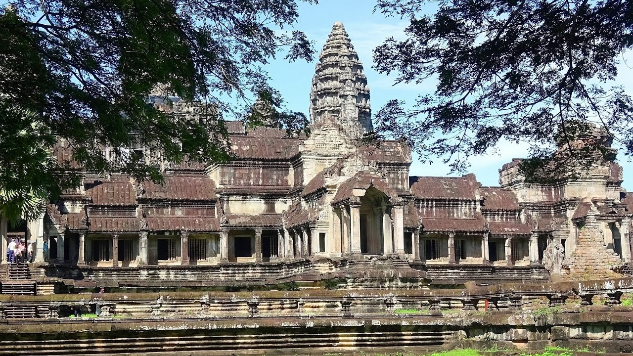 Discover Cambodia Tour Package